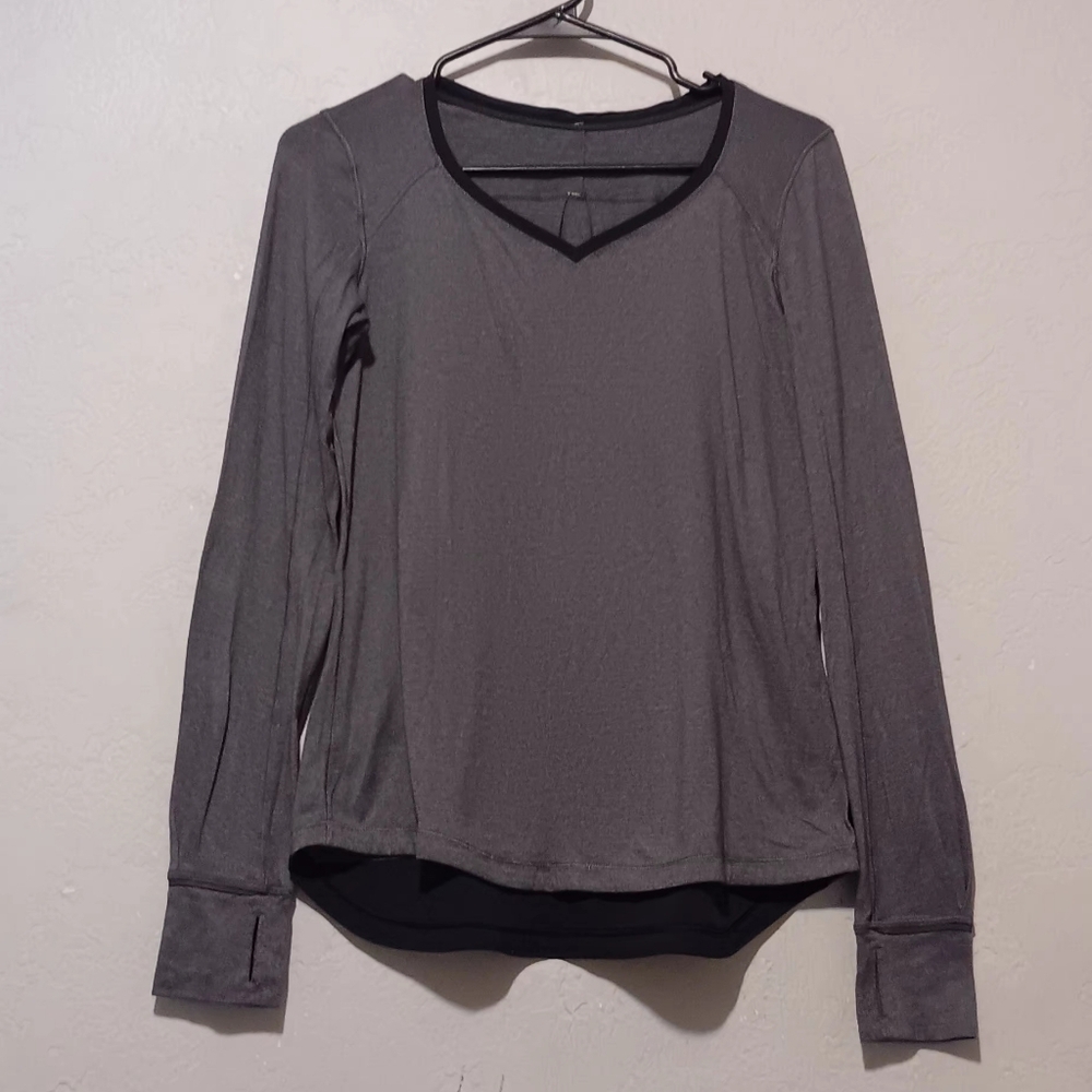 Lululemon Women Race Me Long Sleeve Athletic Top Charcoal Sz8M
